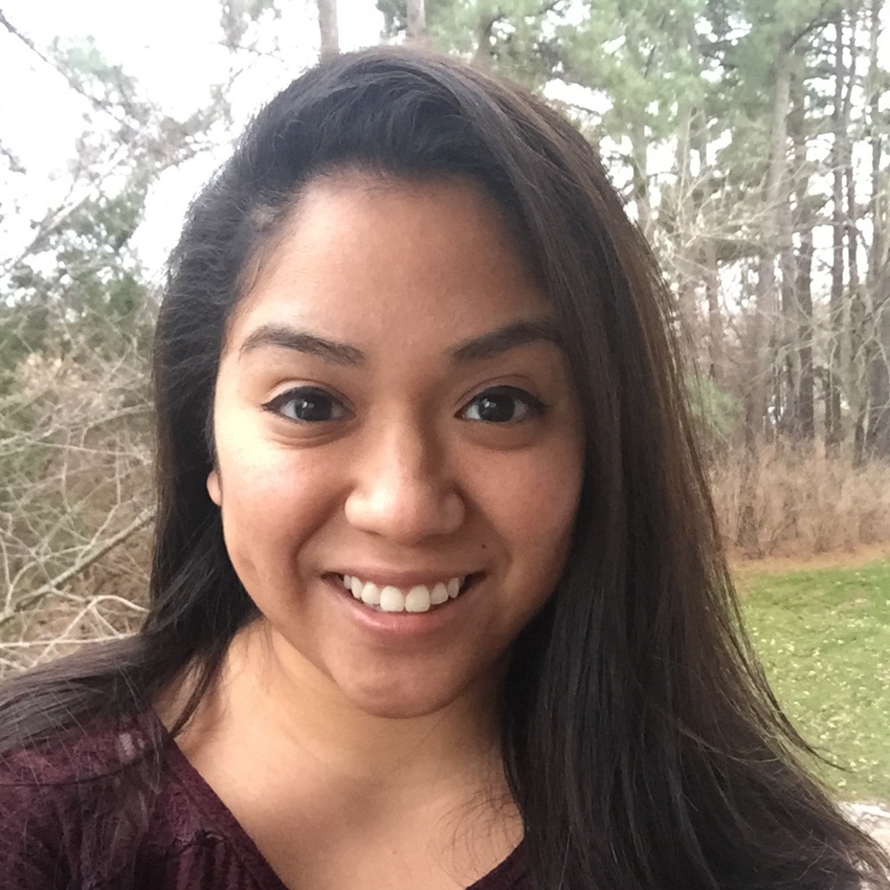 Meet your Posher, Dina
